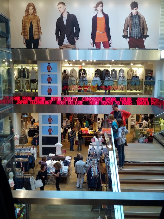 uniqlo photo